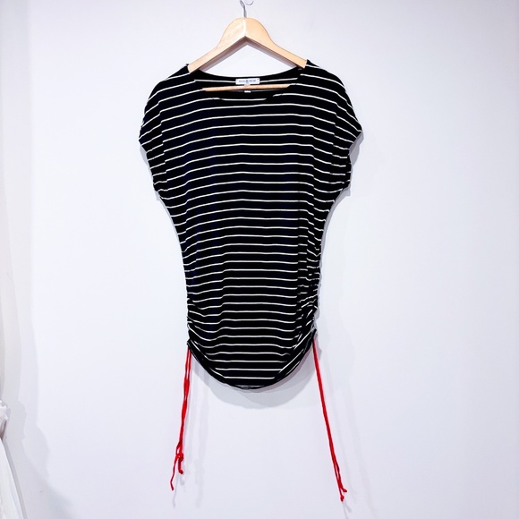🌼NWOT🌼 ENVIE DE FRAISE Navy striped top with side drawstrings - Picture 1 of 7